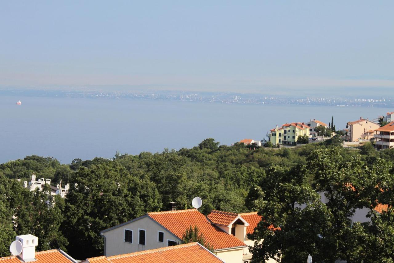 Apartments And Rooms With Parking Space Njivice, Krk - 5458 Екстериор снимка
