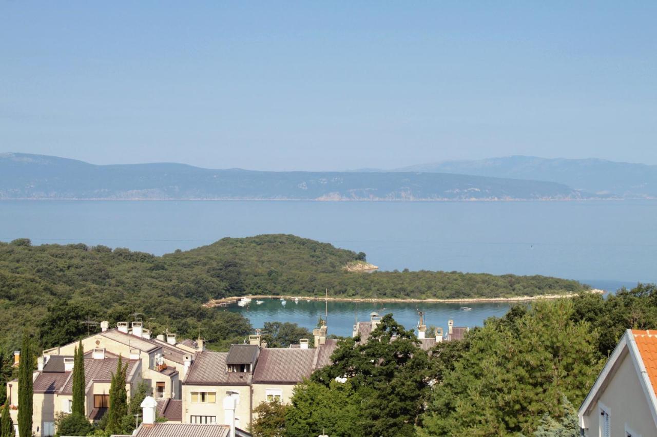 Apartments And Rooms With Parking Space Njivice, Krk - 5458 Екстериор снимка